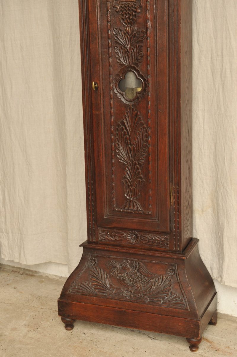 Bodenstanduhr Barock Eiche mit reichem Schnitzdekor