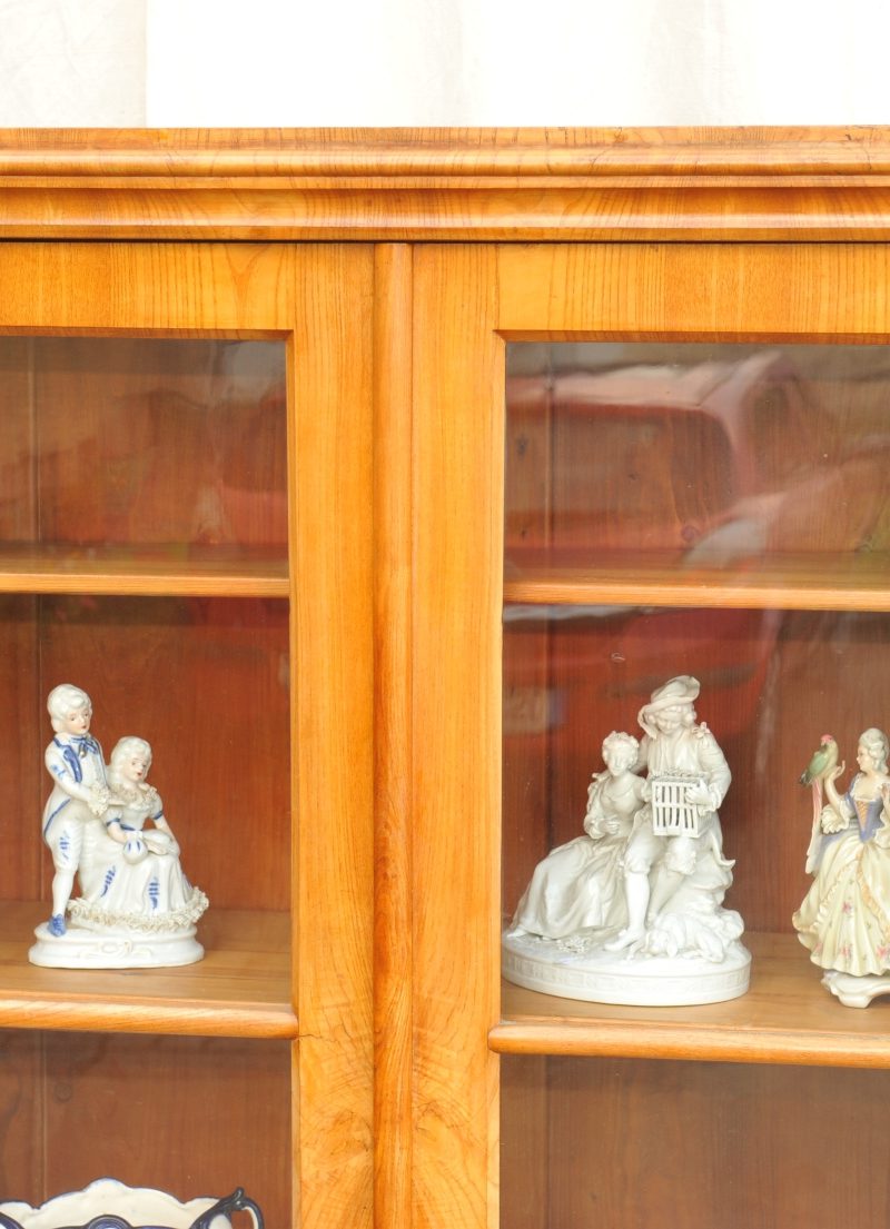 Biedermeier Vitrine Rüster - Antik im Hof - antike Vitrine, Biedermeier