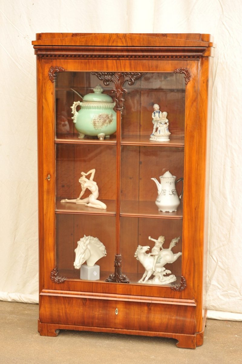 Buecherschrank_Biedermeier_Nussbaum_2862