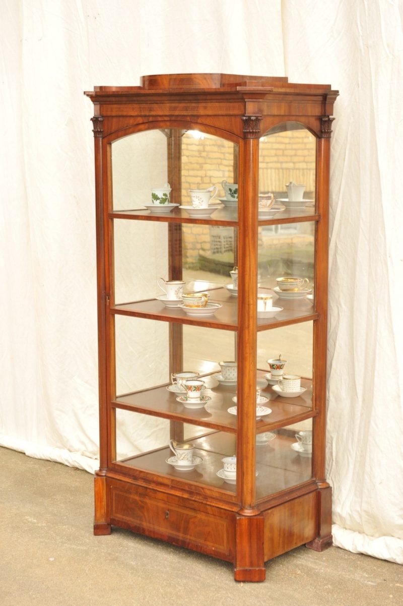 kleine_Biedermeier_Vitrine_2899