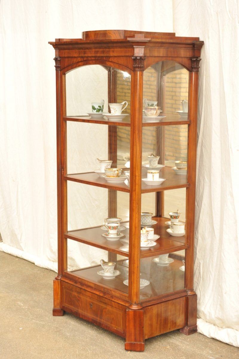 kleine_Biedermeier_Vitrine_2899