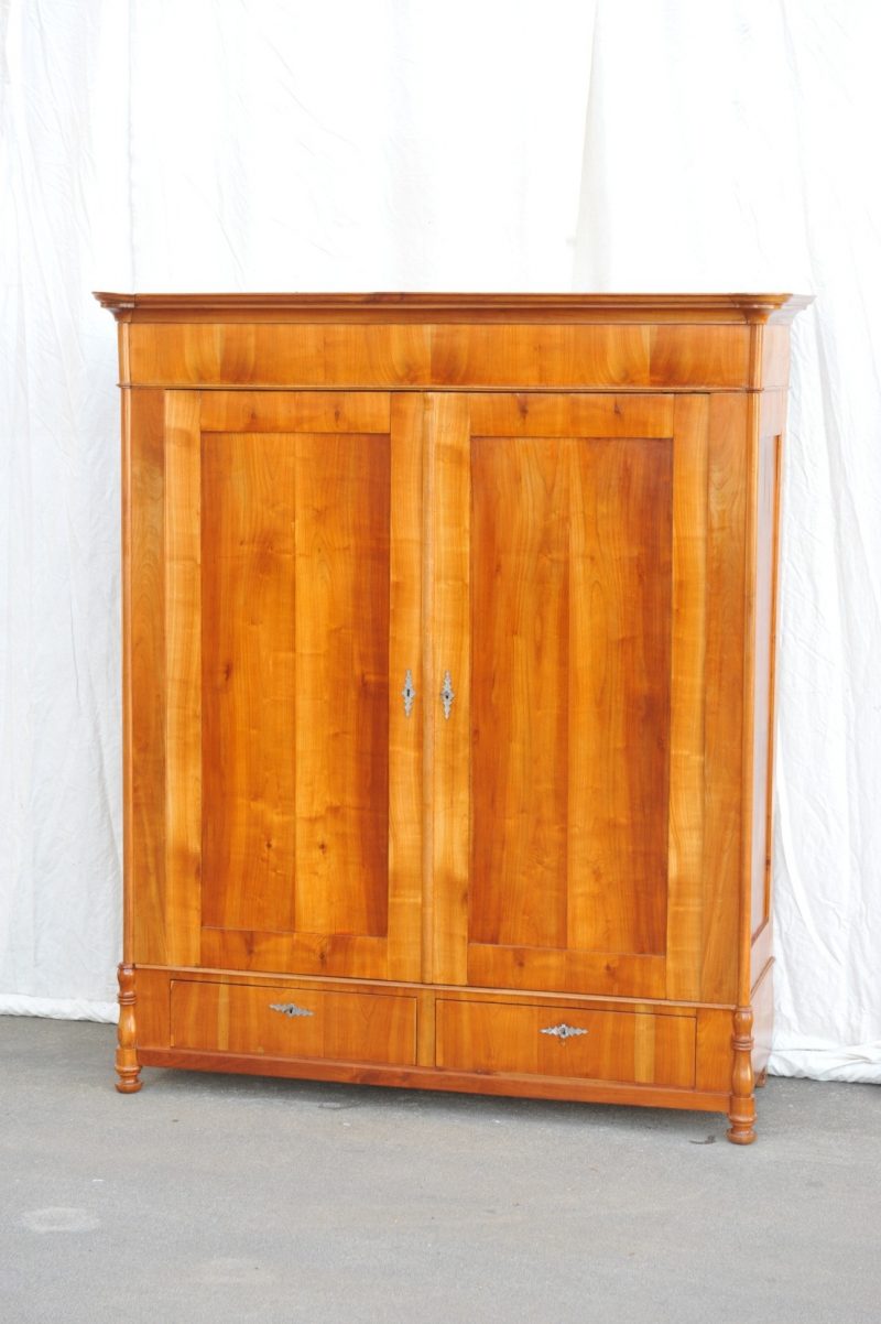 Biedermeier_Kleiderschrank_Kirsche_2920