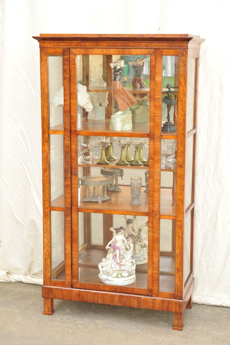 Biedermeier_Vitrine_Wien_2955