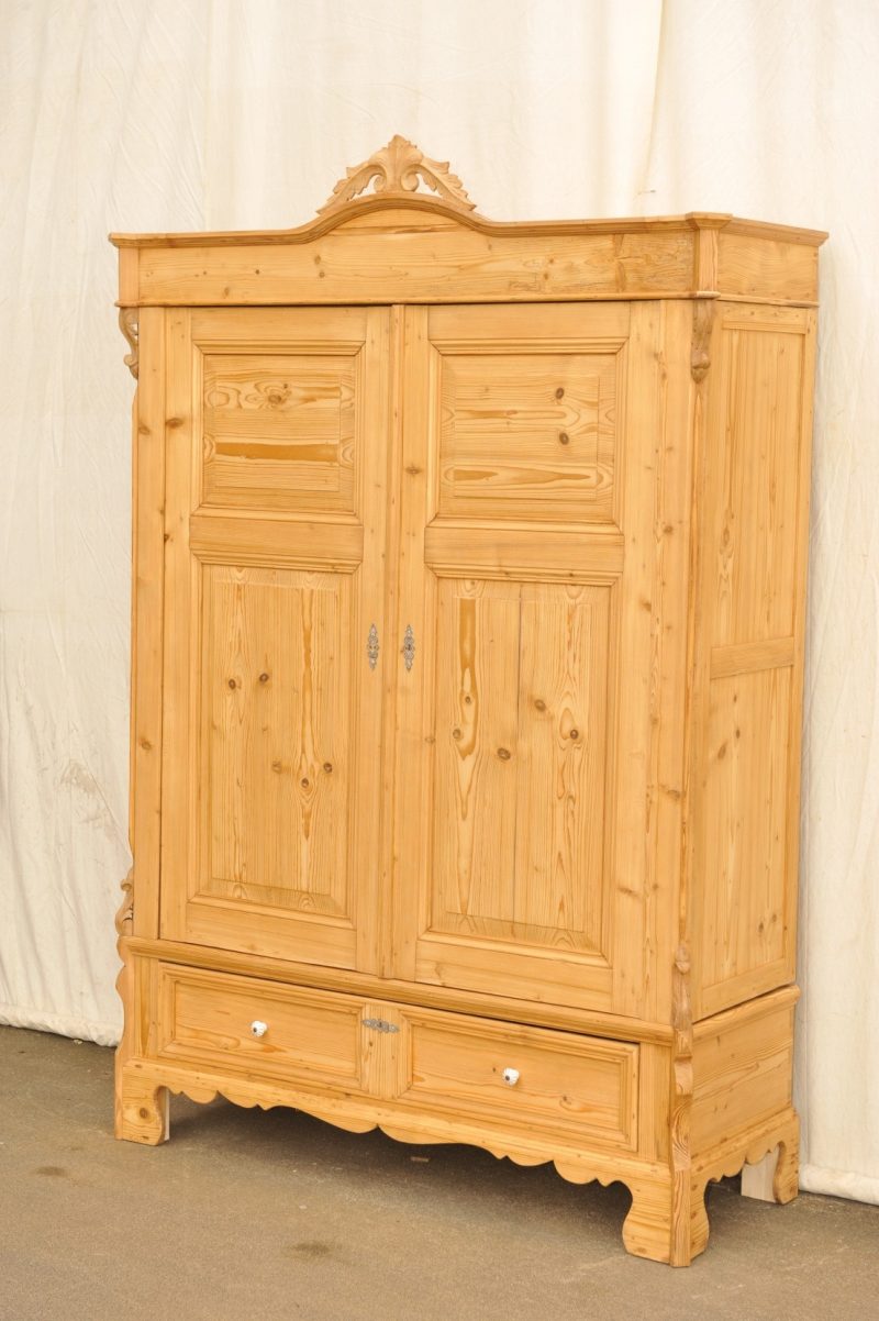 Kleiderschrank Weichholz von 1860