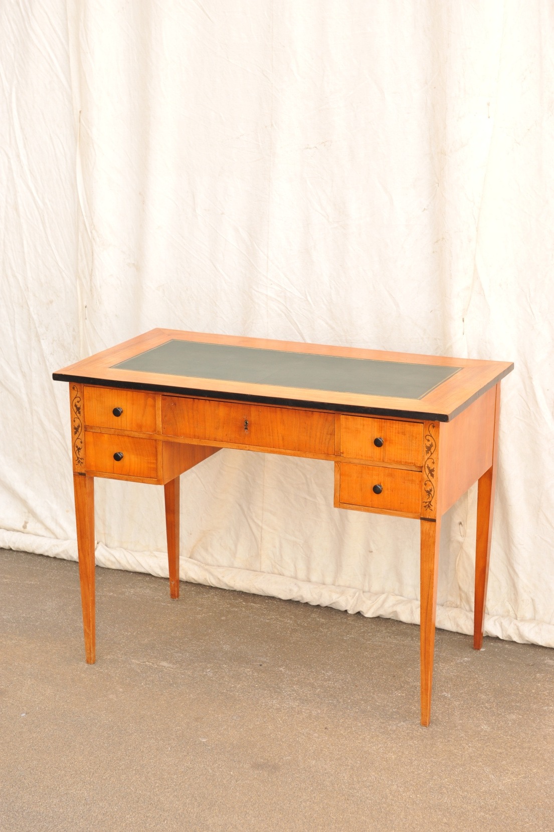 Bureau plat Kirsche