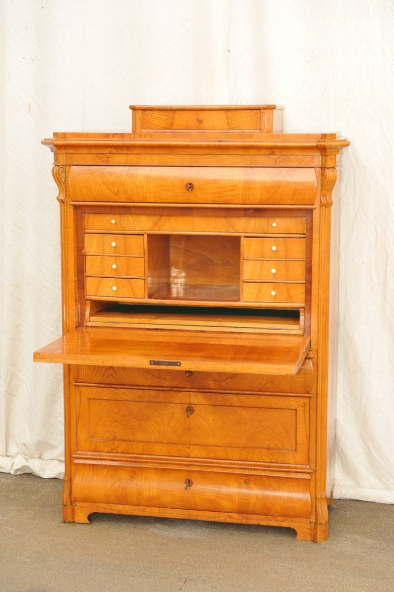 Schreibschrank Esche furniert von 1850