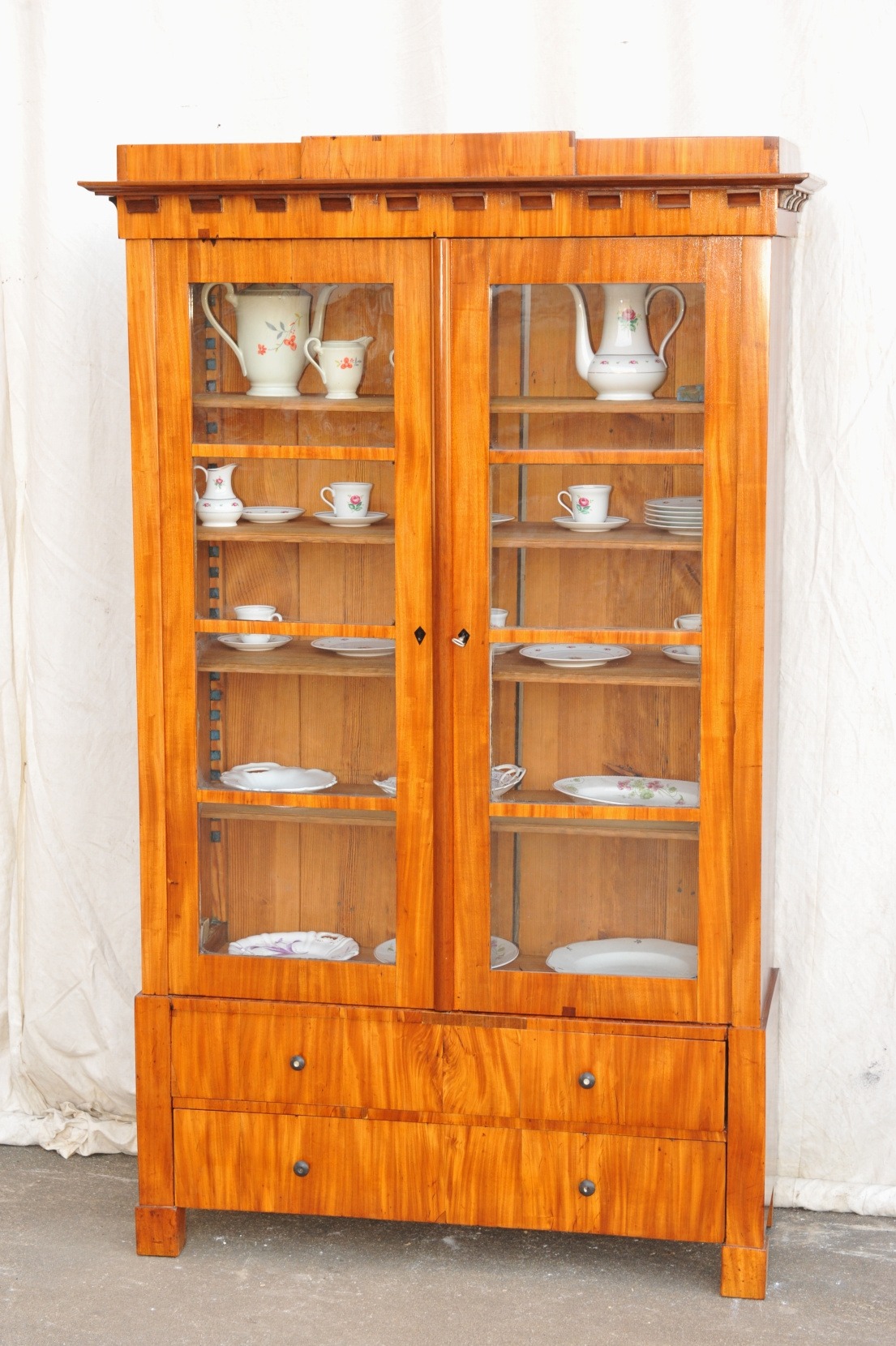 Biedermeier Bücherschrank Rosenholz und Mahagoni