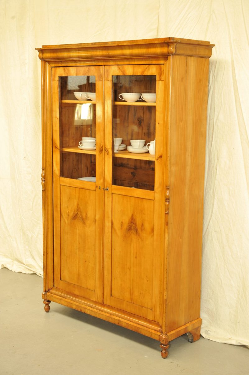 Biedermeier Schrank Kirschbaum