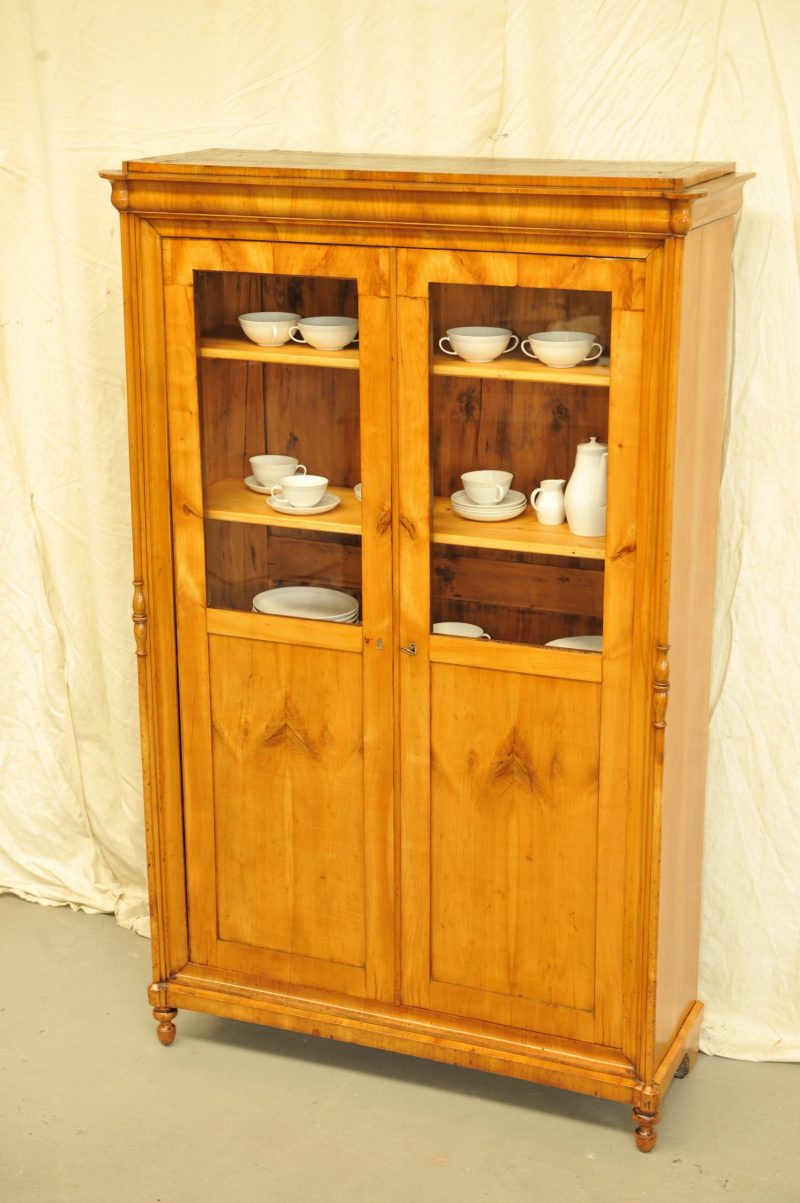 Biedermeier Schrank Kirschbaum