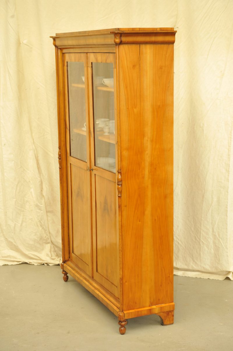 Biedermeier Schrank Kirschbaum