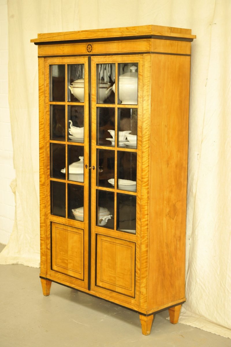 Bücherschrank Biedermeier Birke