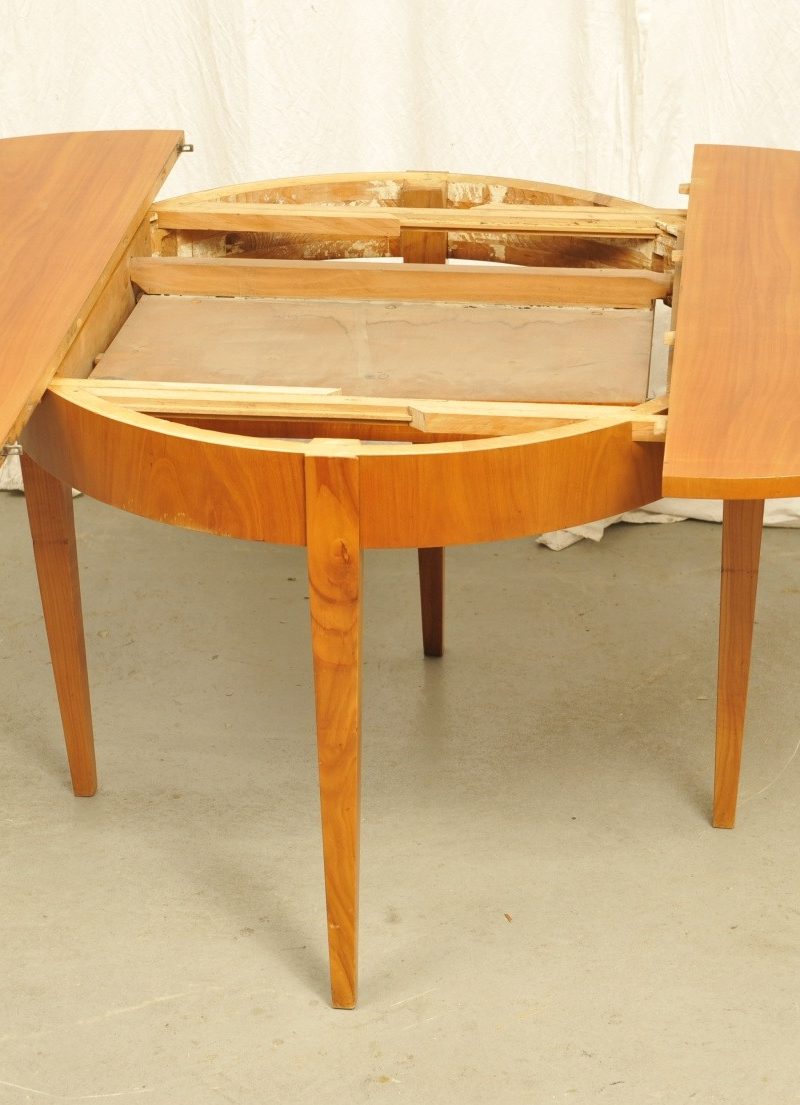 6 Stühle und Ausziehtisch Kirsche