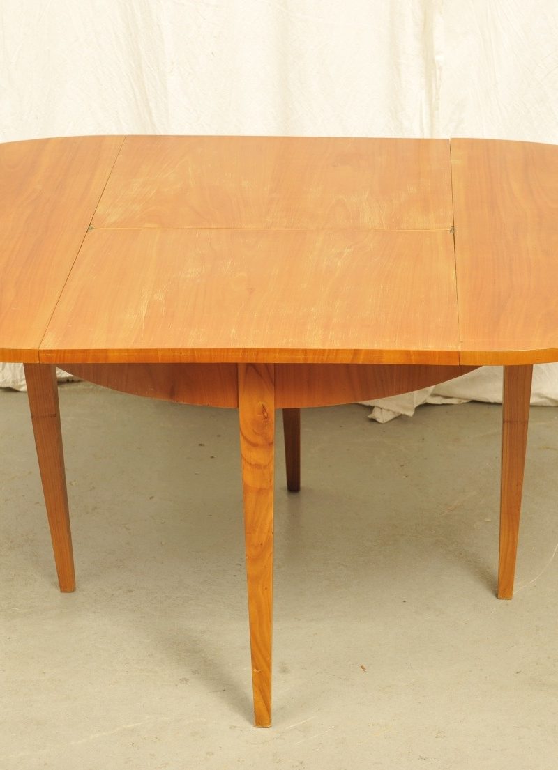 6 Stühle und Ausziehtisch Kirsche