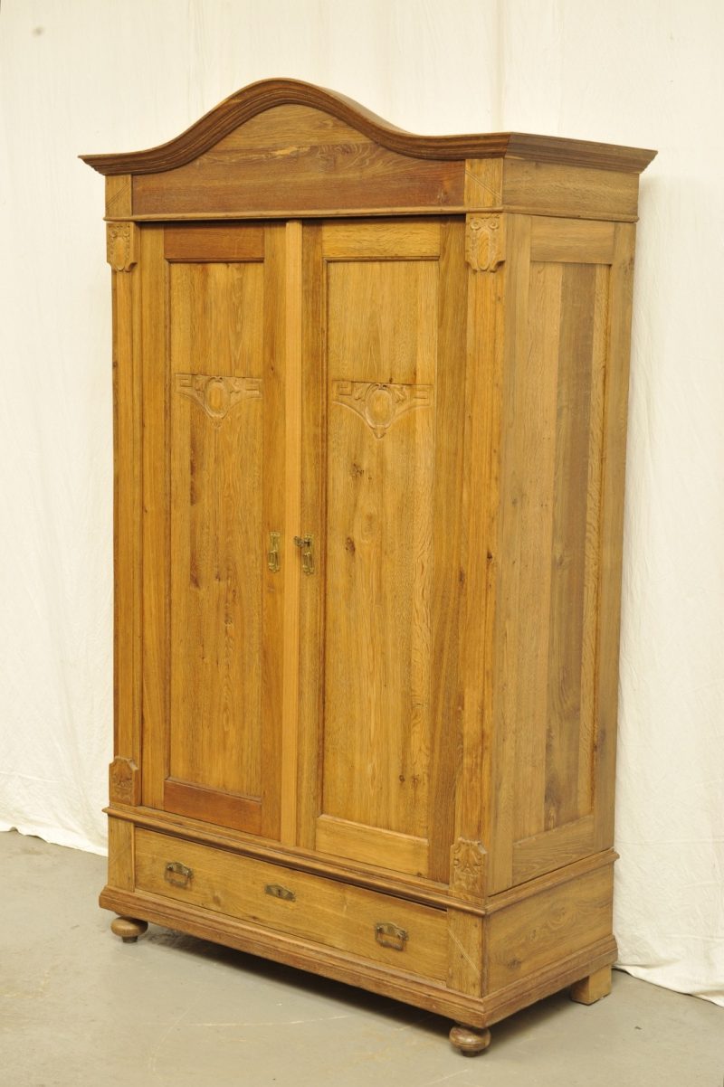 zerlegbarer Eichenschrank von 1910/20