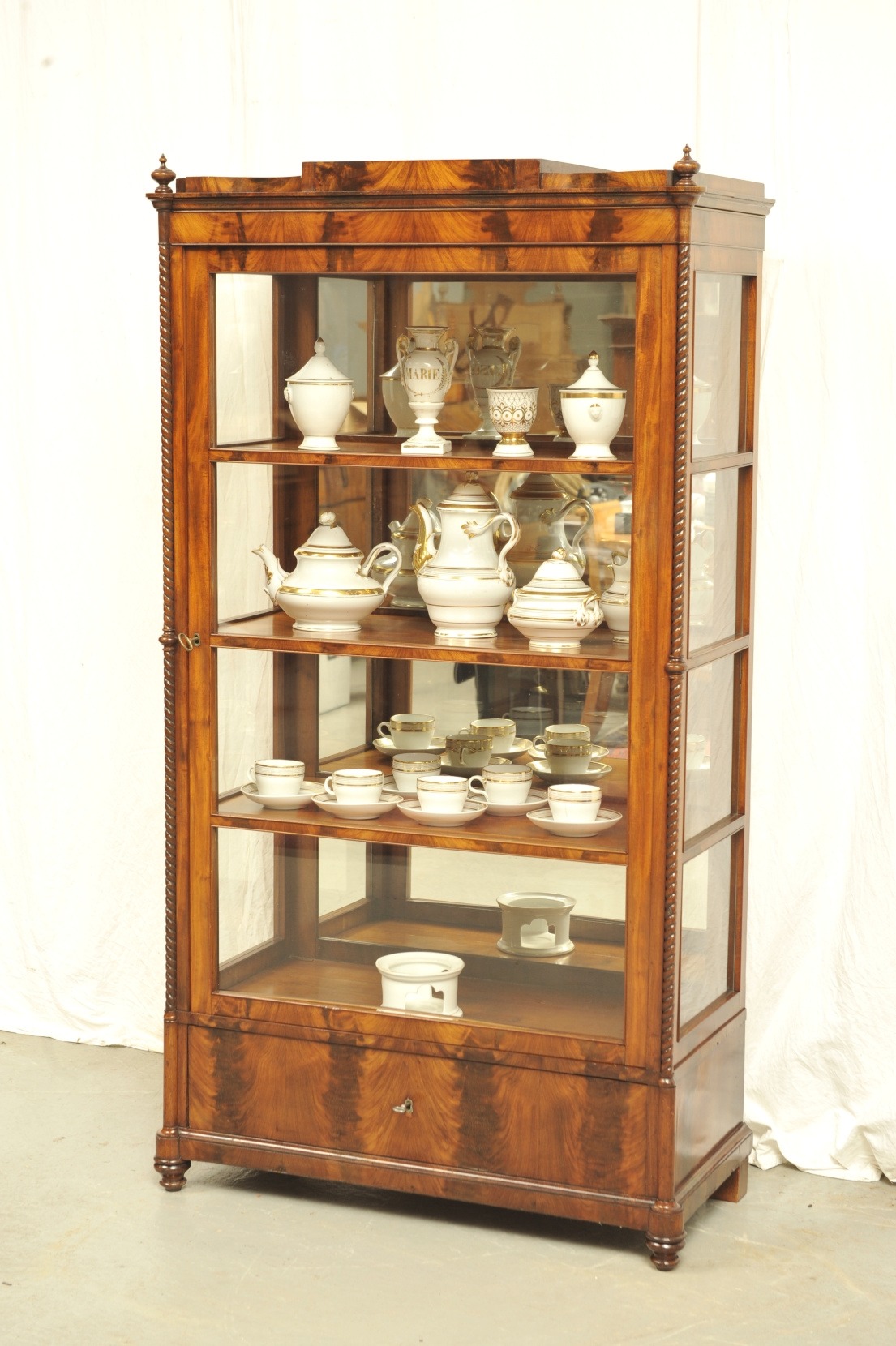 Vitrine Biedermeier Mahagoni um 1840