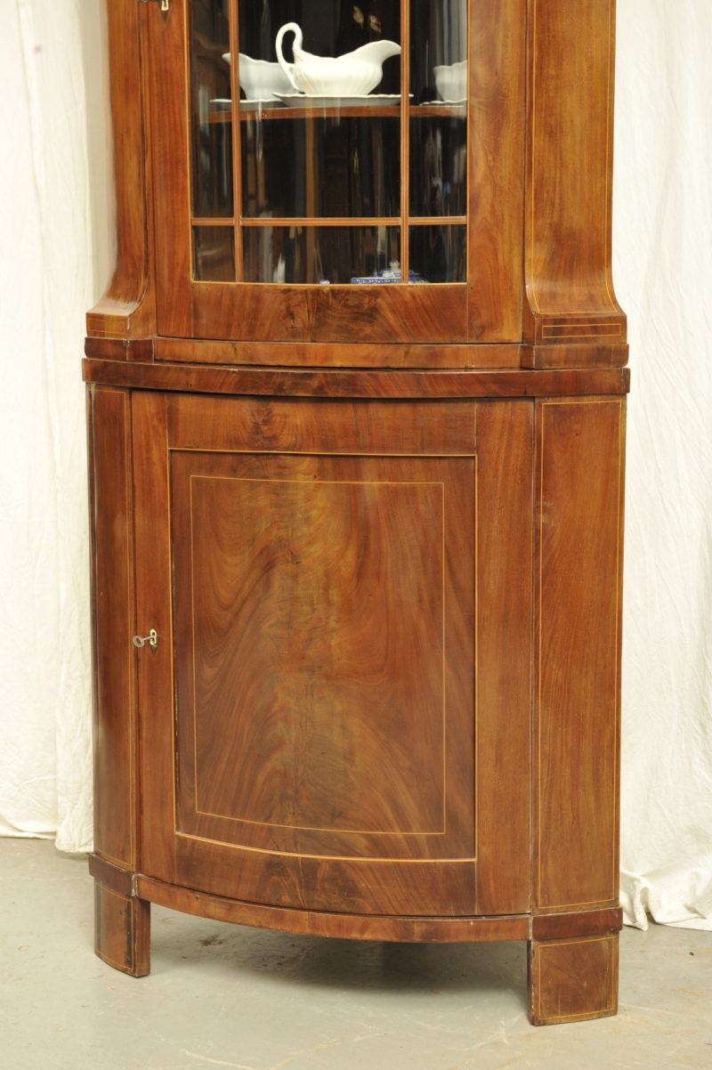 Eckvitrine Biedermeier Mahagoni