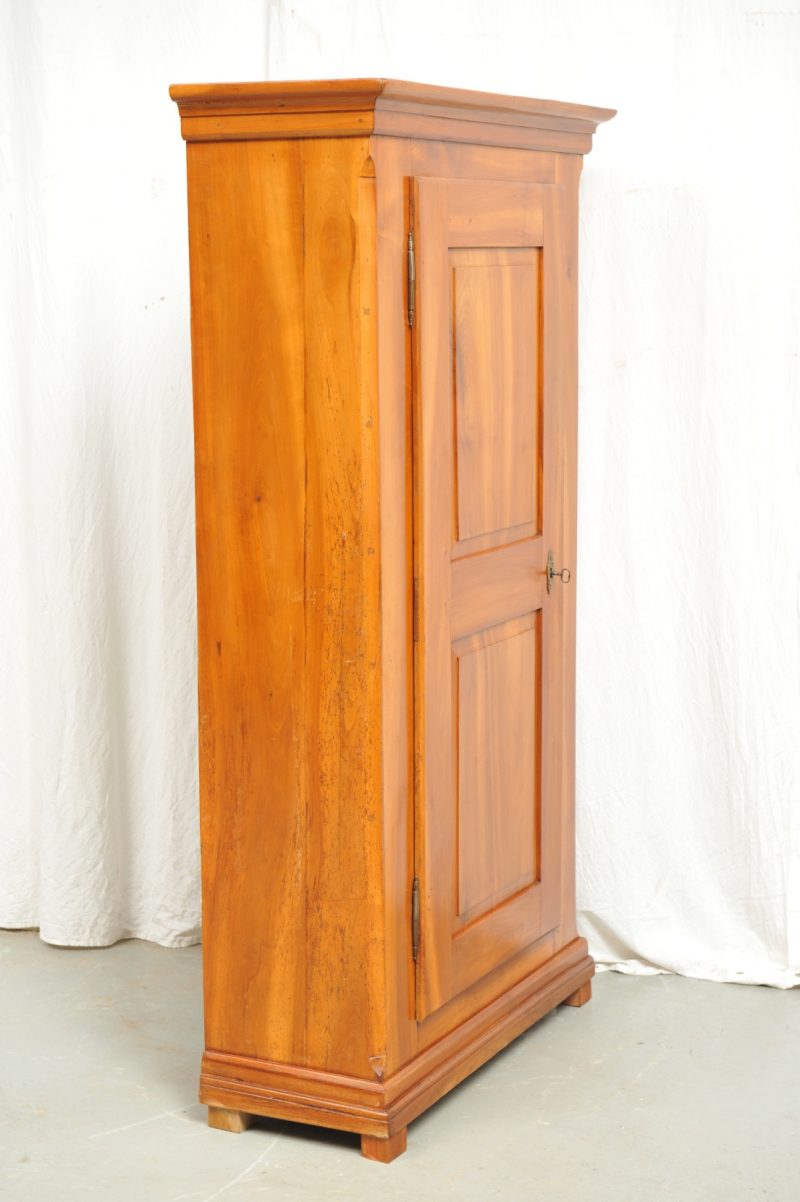 Biedermeier Wäscheschrank eintürig, Kirschbaum