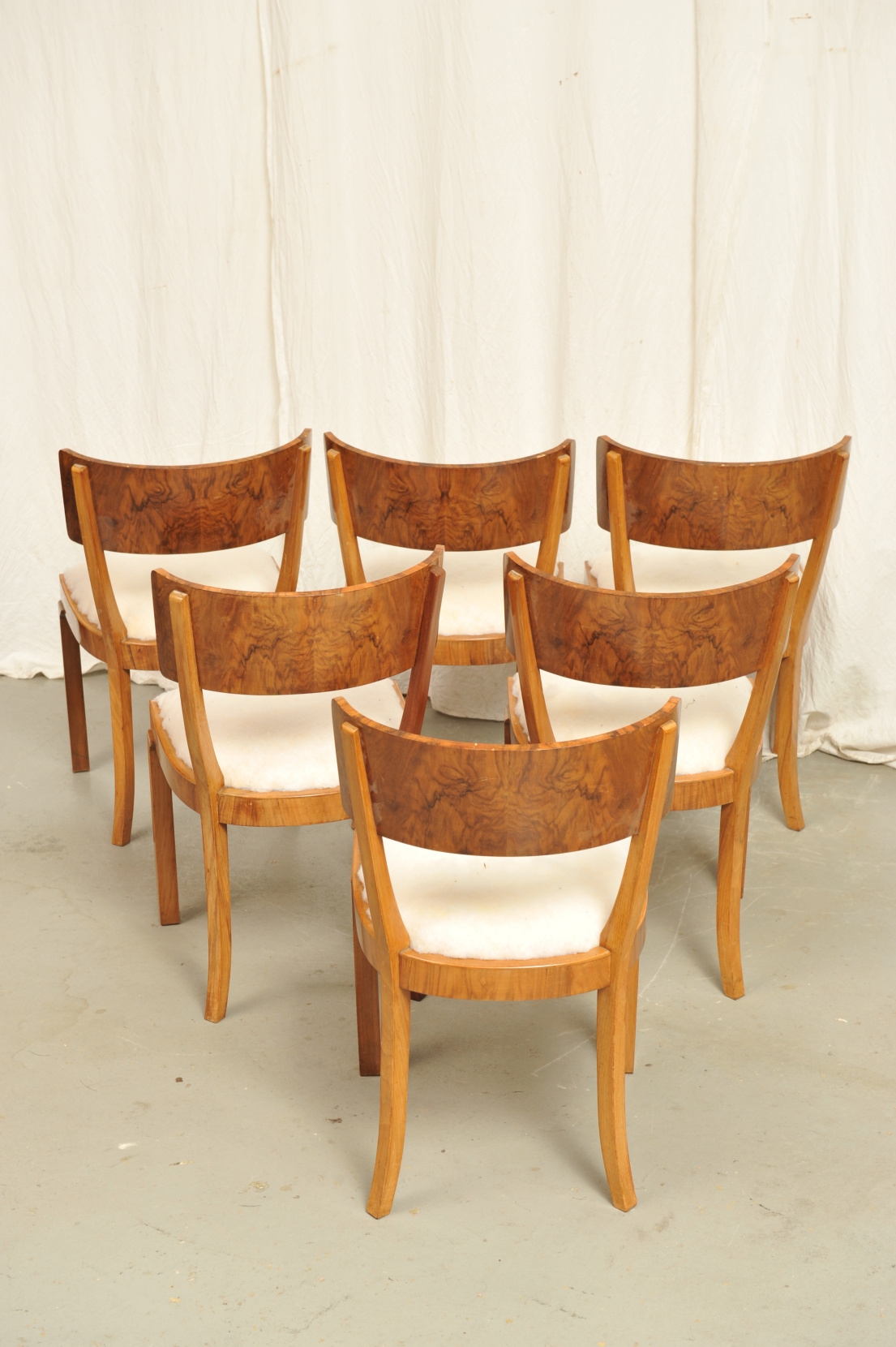 Art Deco Stühle mit gebogter Rückenlehne